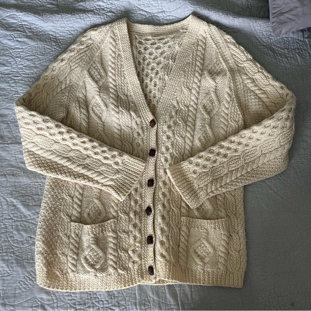 Chunky Cable Knit Handmade Eggshell Fishermans V-Neck Cardigan Size Large